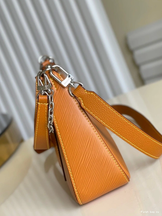 First bag ru VUITTON LOUIS MARELLE 0725